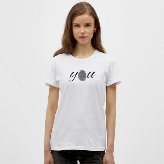 Frauen T-Shirt „you“ – Personalisiertes Design & Klassischer Komfort - Weiß